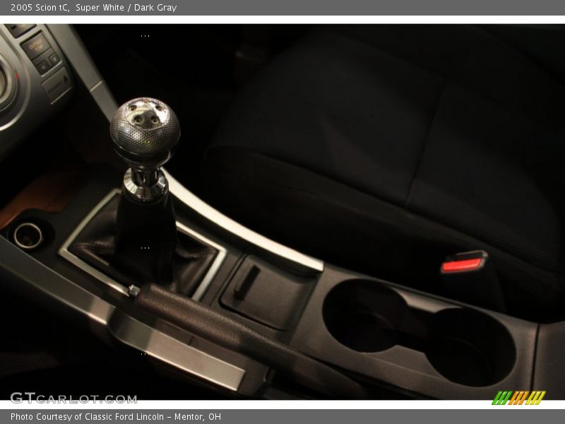  2005 tC  5 Speed Manual Shifter