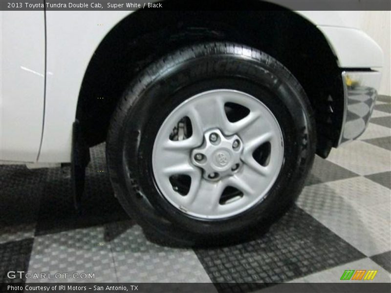 Super White / Black 2013 Toyota Tundra Double Cab