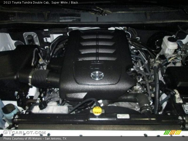 Super White / Black 2013 Toyota Tundra Double Cab