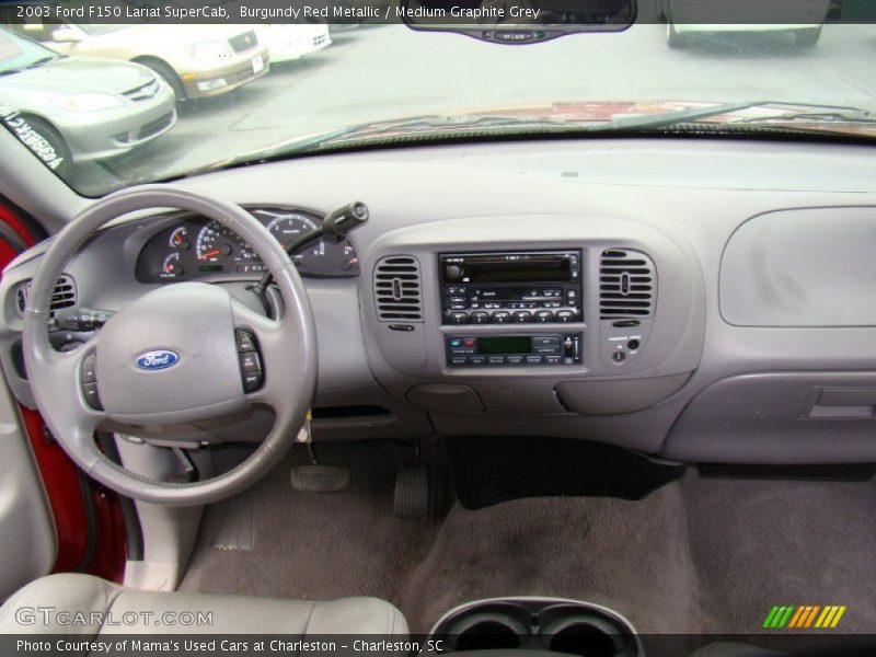 Dashboard of 2003 F150 Lariat SuperCab