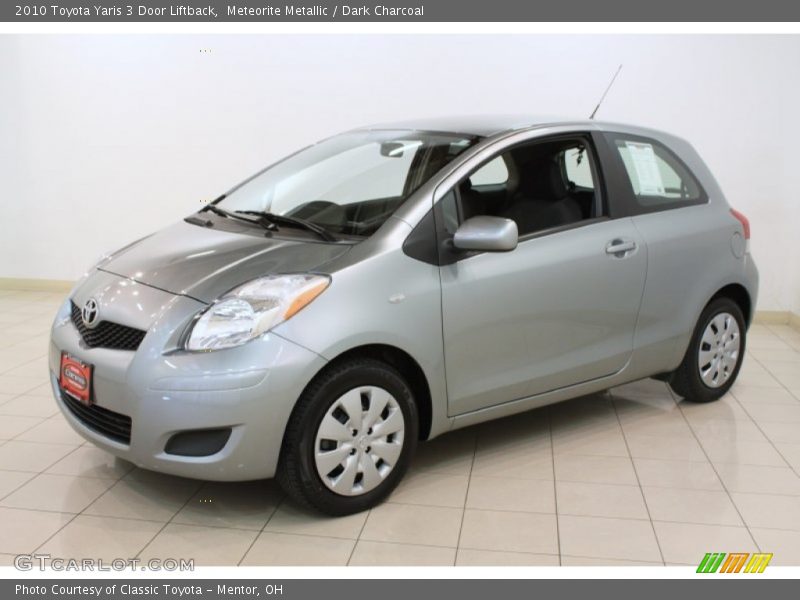 Meteorite Metallic / Dark Charcoal 2010 Toyota Yaris 3 Door Liftback
