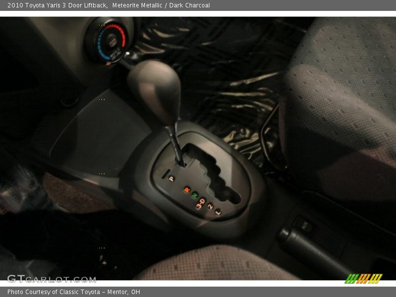 Meteorite Metallic / Dark Charcoal 2010 Toyota Yaris 3 Door Liftback
