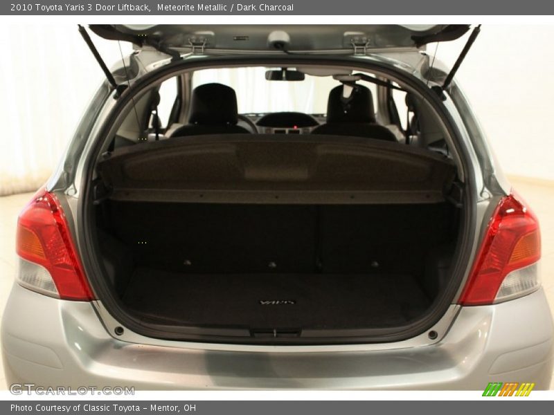 Meteorite Metallic / Dark Charcoal 2010 Toyota Yaris 3 Door Liftback