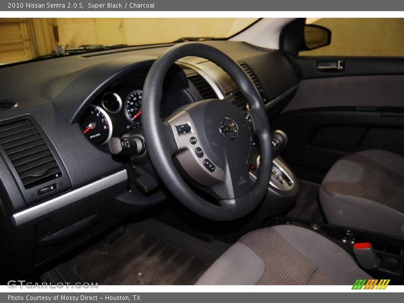 Super Black / Charcoal 2010 Nissan Sentra 2.0 S