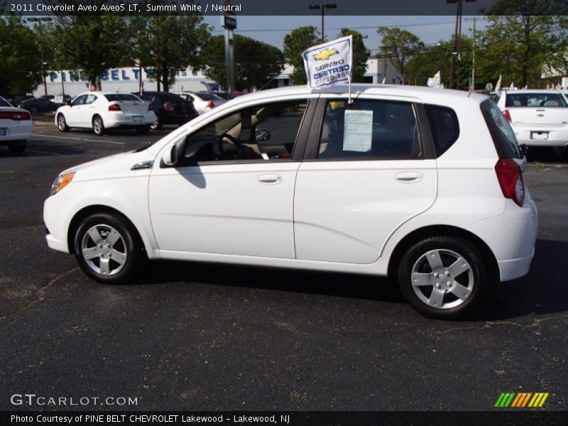 Summit White / Neutral 2011 Chevrolet Aveo Aveo5 LT