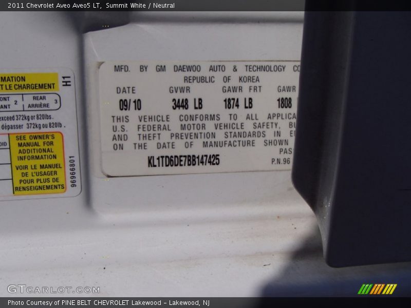 Summit White / Neutral 2011 Chevrolet Aveo Aveo5 LT