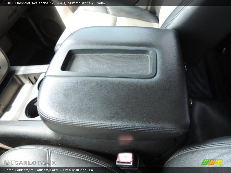 Summit White / Ebony 2007 Chevrolet Avalanche Z71 4WD