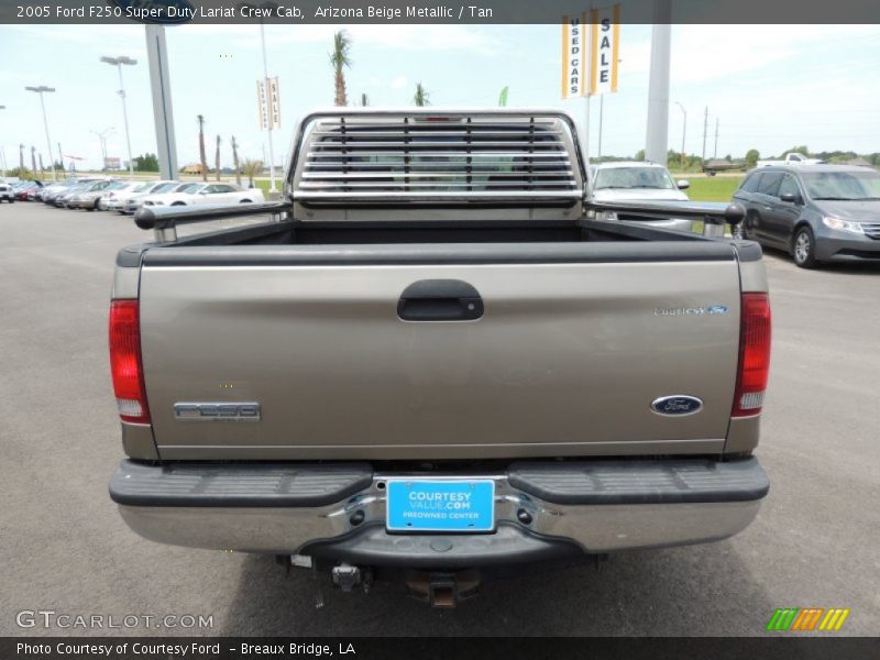 Arizona Beige Metallic / Tan 2005 Ford F250 Super Duty Lariat Crew Cab