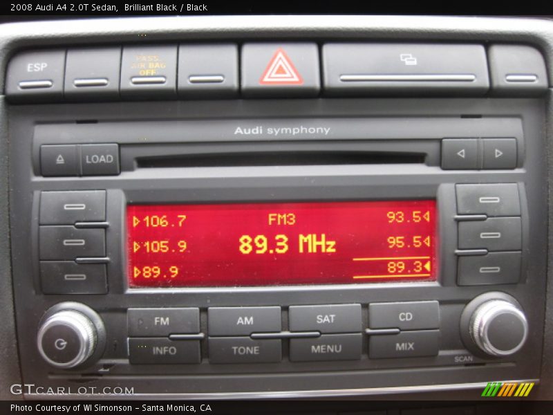 Controls of 2008 A4 2.0T Sedan
