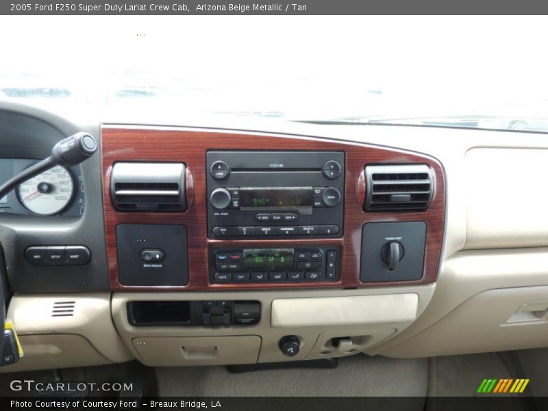 Arizona Beige Metallic / Tan 2005 Ford F250 Super Duty Lariat Crew Cab