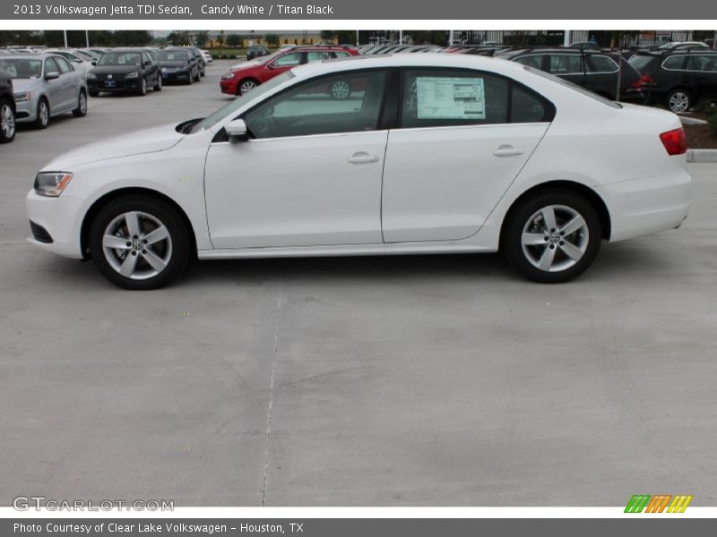 Candy White / Titan Black 2013 Volkswagen Jetta TDI Sedan