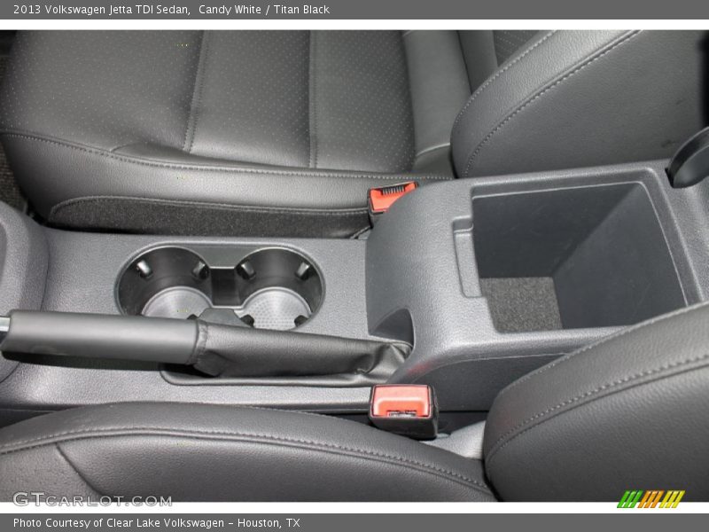 Candy White / Titan Black 2013 Volkswagen Jetta TDI Sedan