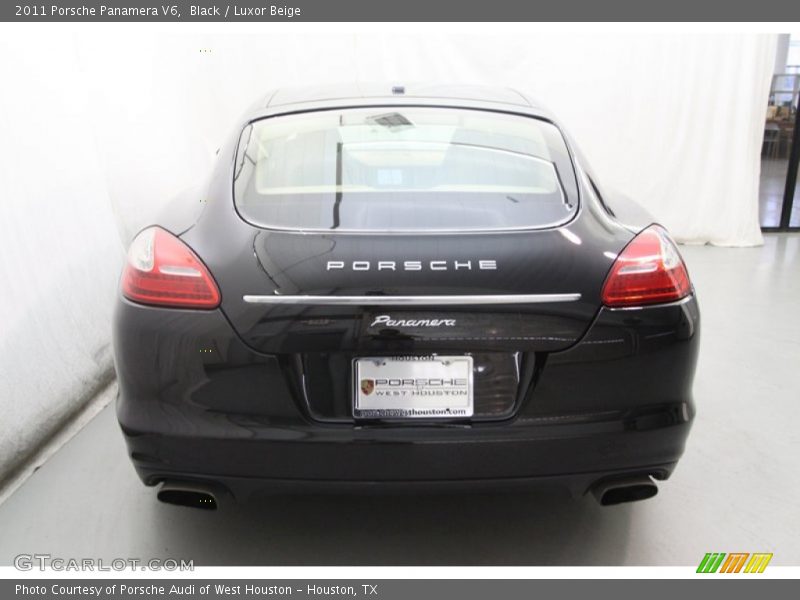 Black / Luxor Beige 2011 Porsche Panamera V6