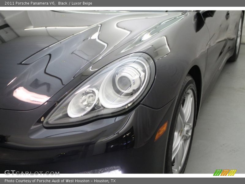 Black / Luxor Beige 2011 Porsche Panamera V6