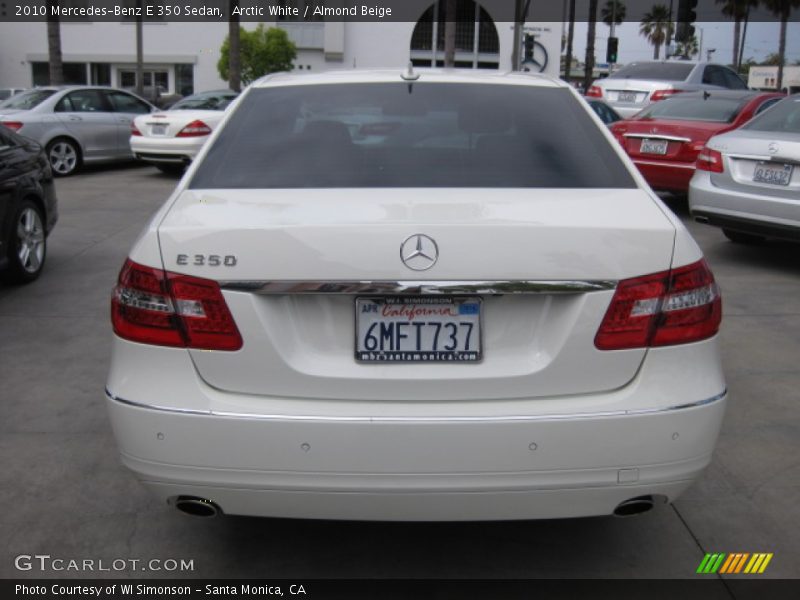 Arctic White / Almond Beige 2010 Mercedes-Benz E 350 Sedan