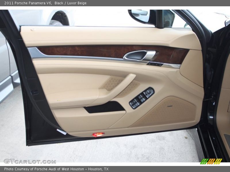 Black / Luxor Beige 2011 Porsche Panamera V6