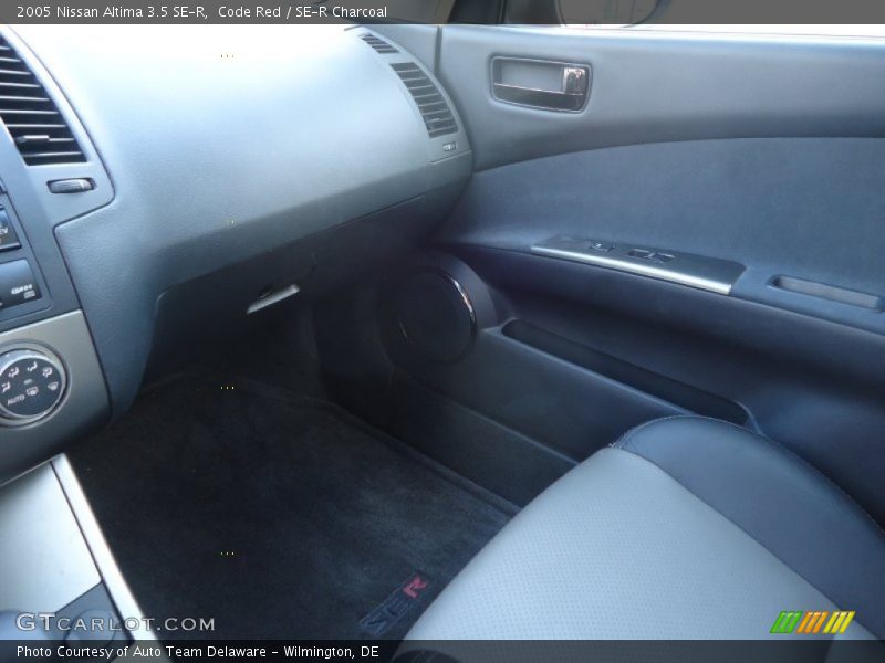 Code Red / SE-R Charcoal 2005 Nissan Altima 3.5 SE-R