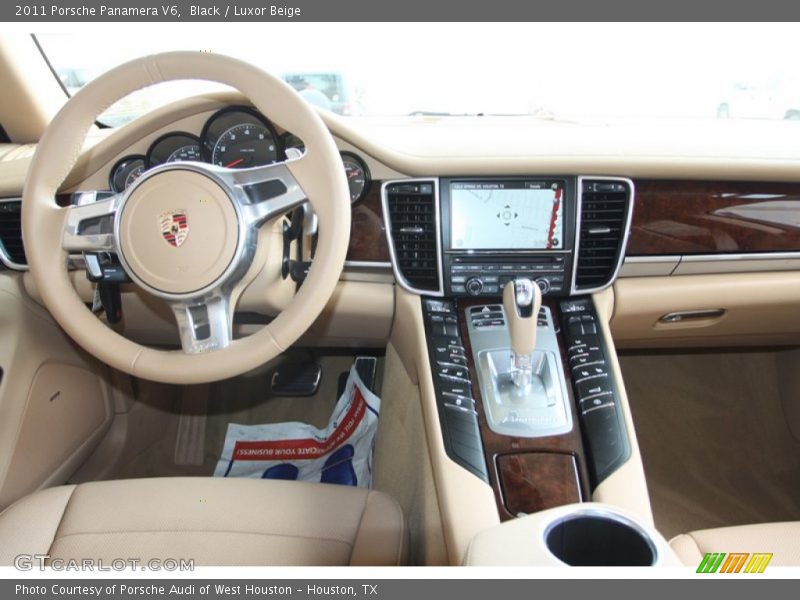 Black / Luxor Beige 2011 Porsche Panamera V6