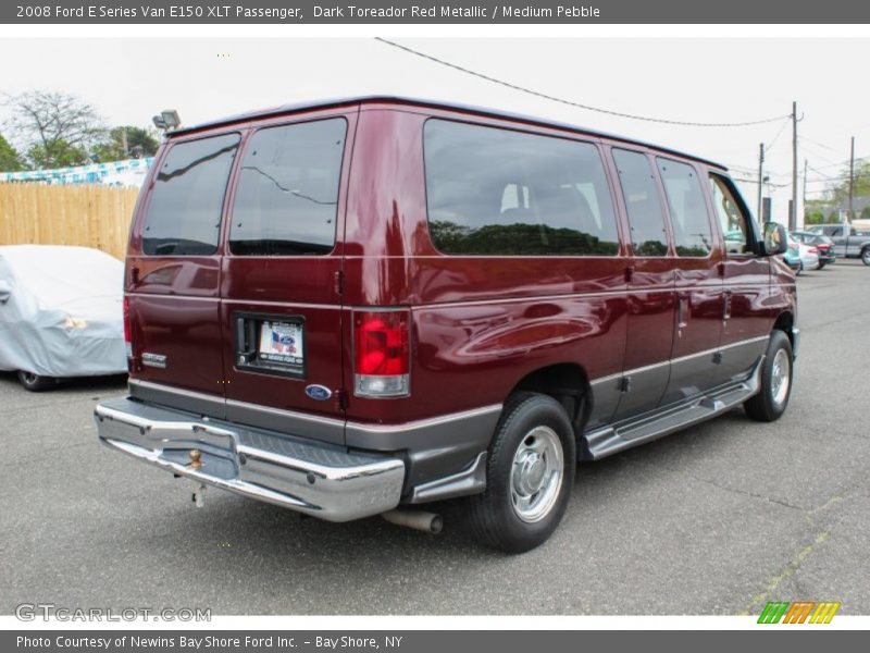 Dark Toreador Red Metallic / Medium Pebble 2008 Ford E Series Van E150 XLT Passenger