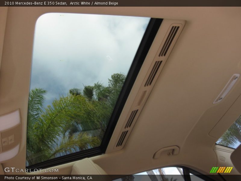 Arctic White / Almond Beige 2010 Mercedes-Benz E 350 Sedan