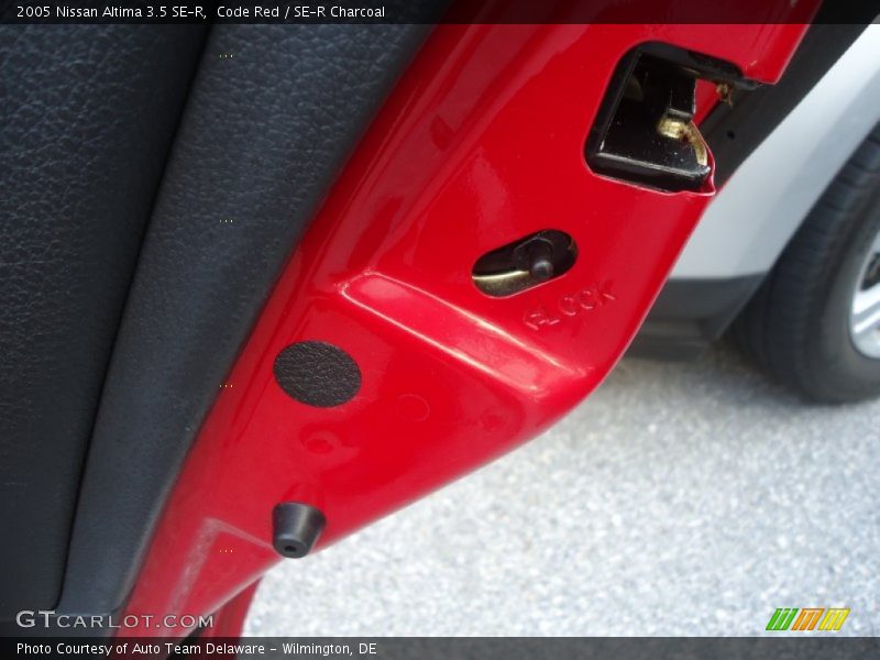 Code Red / SE-R Charcoal 2005 Nissan Altima 3.5 SE-R