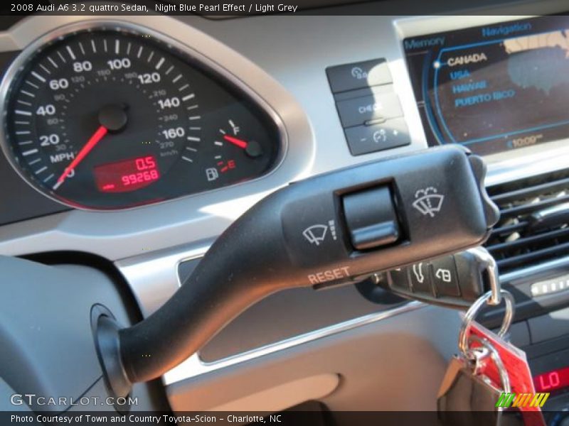 Controls of 2008 A6 3.2 quattro Sedan
