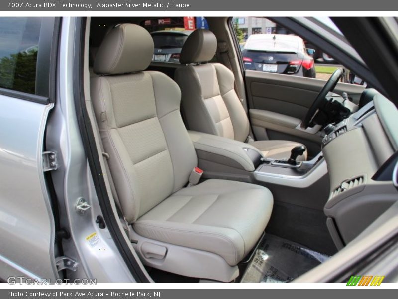 Front Seat of 2007 RDX Technology
