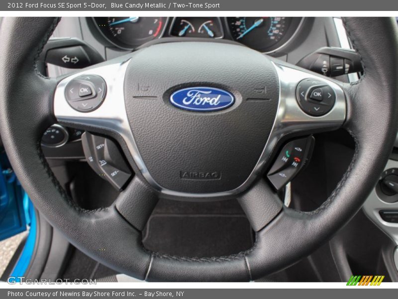  2012 Focus SE Sport 5-Door Steering Wheel