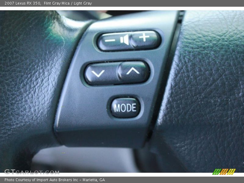 Controls of 2007 RX 350