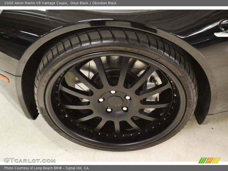 Custom Wheels of 2006 V8 Vantage Coupe