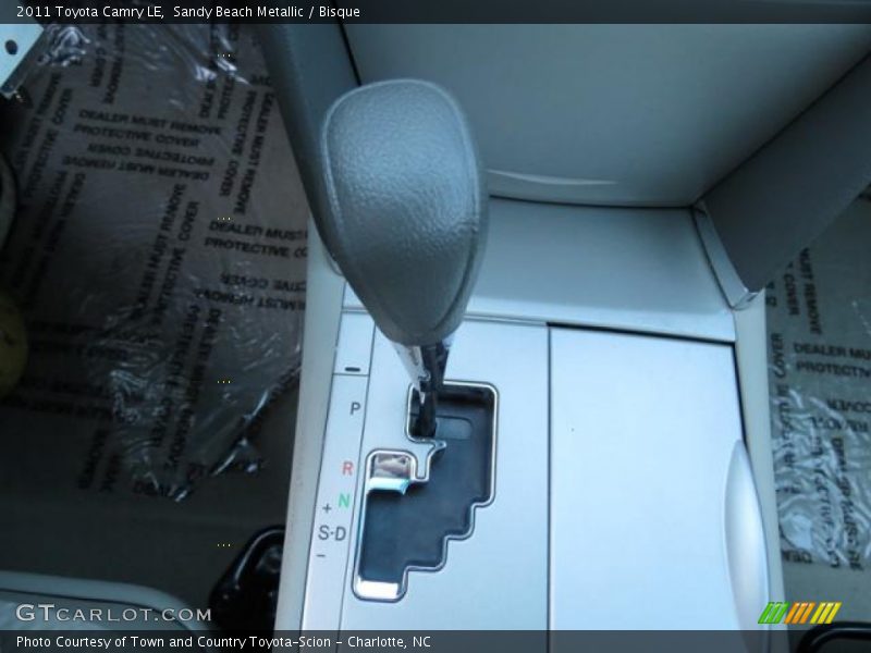 Sandy Beach Metallic / Bisque 2011 Toyota Camry LE
