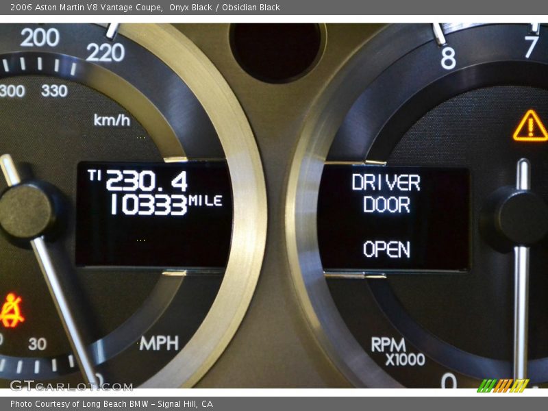 Onyx Black / Obsidian Black 2006 Aston Martin V8 Vantage Coupe