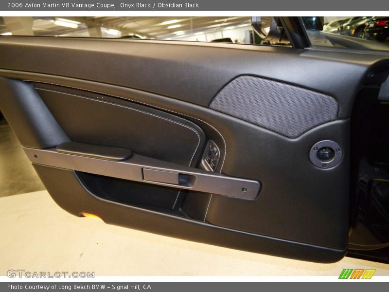 Door Panel of 2006 V8 Vantage Coupe