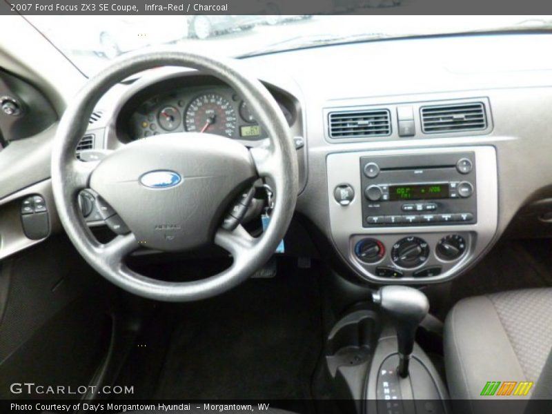 Dashboard of 2007 Focus ZX3 SE Coupe