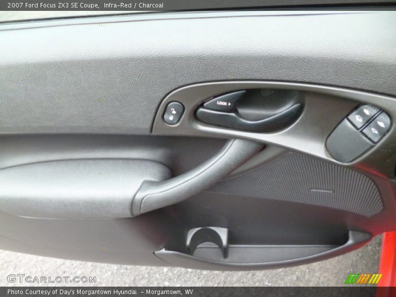 Infra-Red / Charcoal 2007 Ford Focus ZX3 SE Coupe