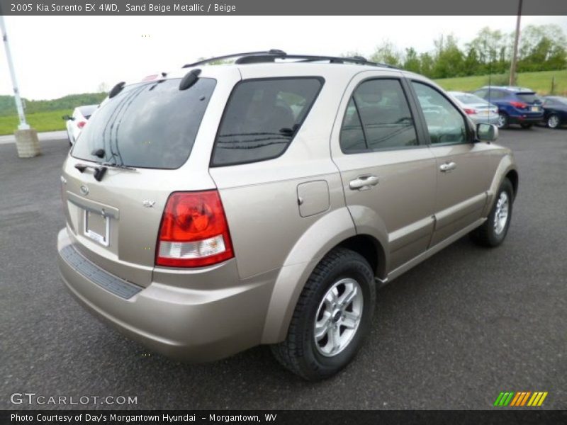 Sand Beige Metallic / Beige 2005 Kia Sorento EX 4WD