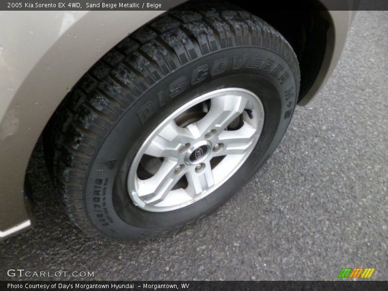 Sand Beige Metallic / Beige 2005 Kia Sorento EX 4WD