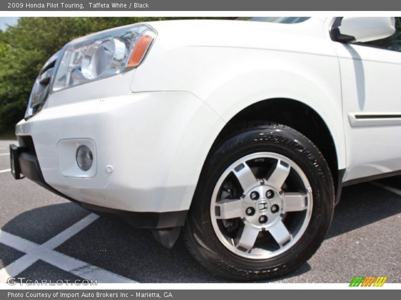 Taffeta White / Black 2009 Honda Pilot Touring