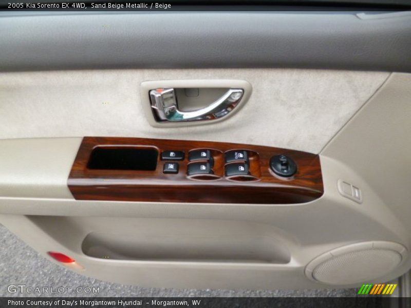 Sand Beige Metallic / Beige 2005 Kia Sorento EX 4WD
