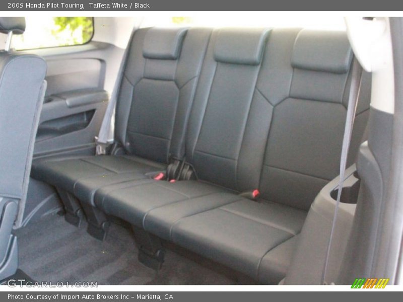 Taffeta White / Black 2009 Honda Pilot Touring