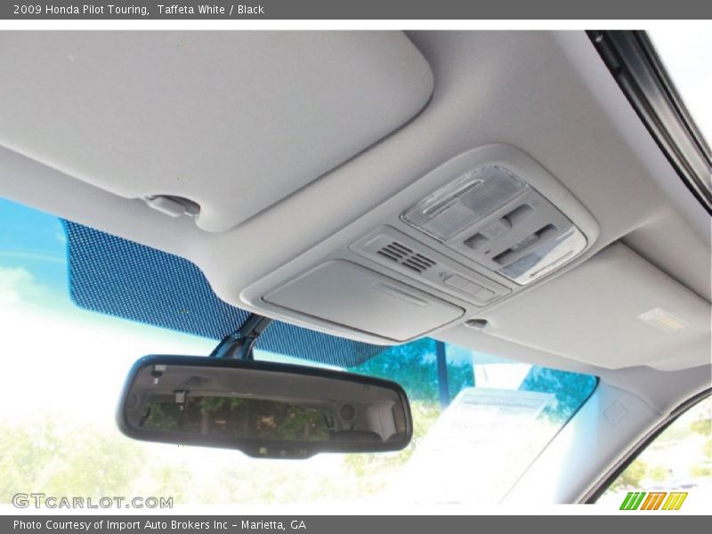 Taffeta White / Black 2009 Honda Pilot Touring