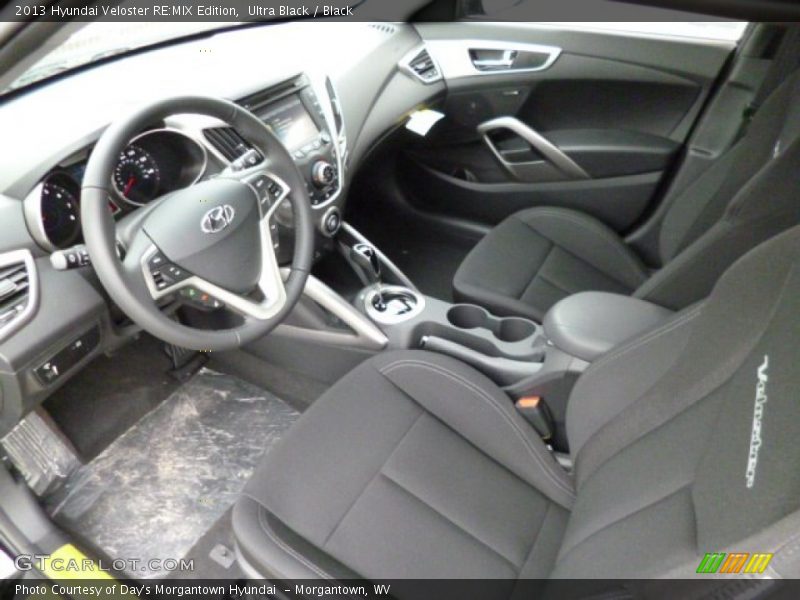 Black Interior - 2013 Veloster RE:MIX Edition 