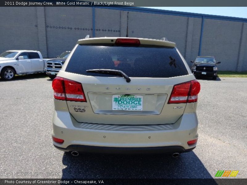 White Gold Metallic / Black/Light Frost Beige 2011 Dodge Journey Crew