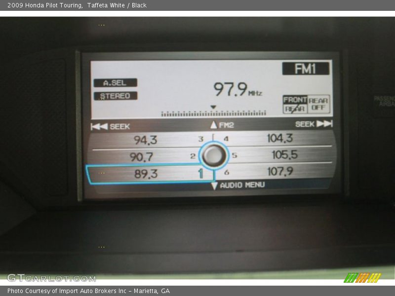 Taffeta White / Black 2009 Honda Pilot Touring