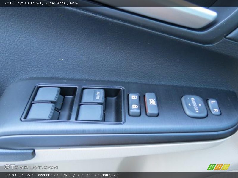 Super White / Ivory 2013 Toyota Camry L