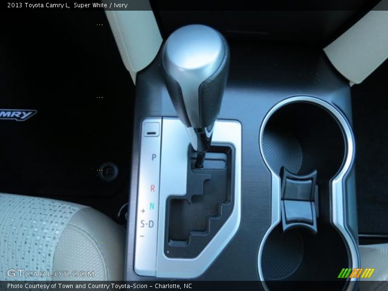Super White / Ivory 2013 Toyota Camry L