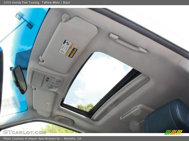 Taffeta White / Black 2009 Honda Pilot Touring