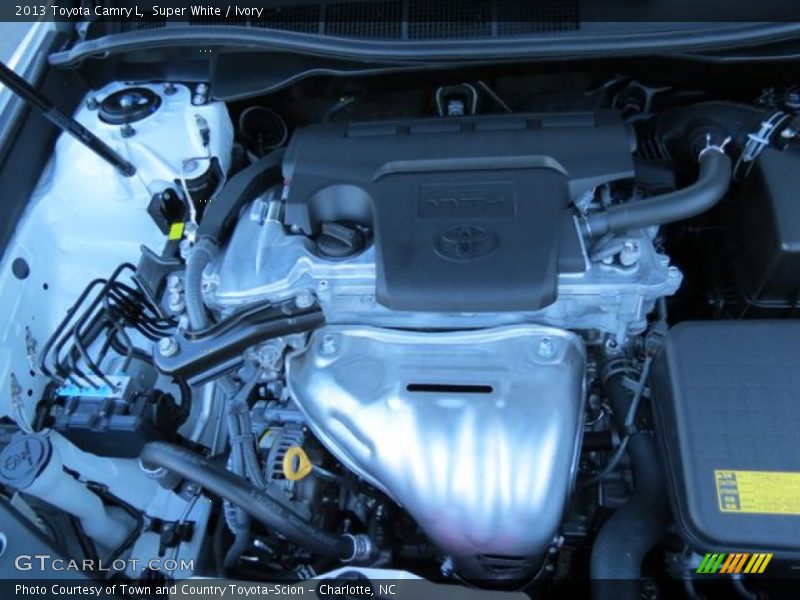 Super White / Ivory 2013 Toyota Camry L