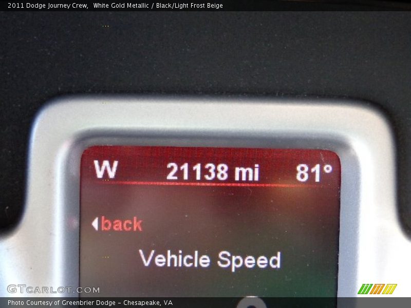 White Gold Metallic / Black/Light Frost Beige 2011 Dodge Journey Crew
