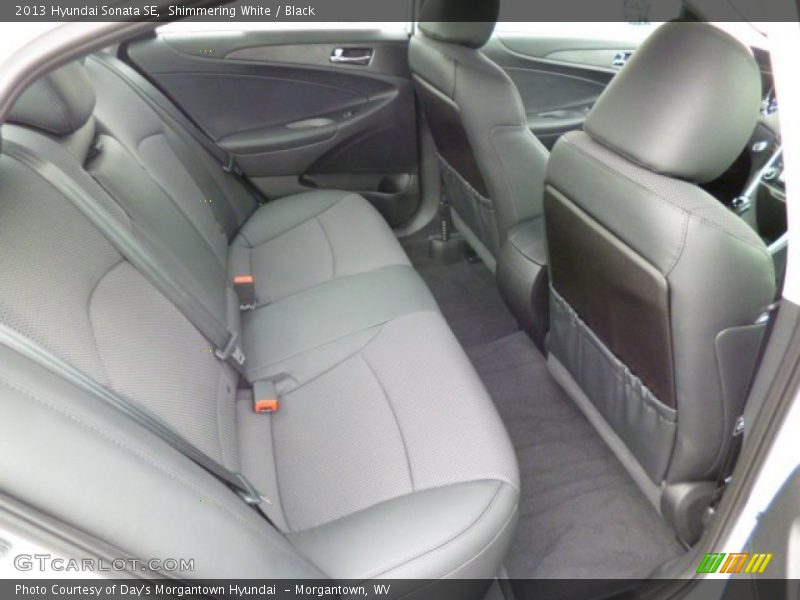 Shimmering White / Black 2013 Hyundai Sonata SE